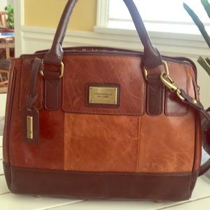 Beautiful Tignanello Leather Purse!